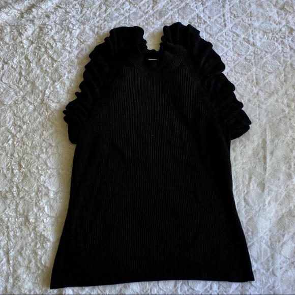 H&M black blouse - Picture 1 of 2